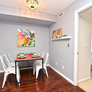 https://luxury-downtown-condo-free-parking-amenities.niagara-fallshotels.com
