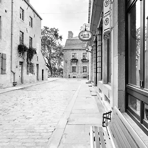 https://les-lofts-champlain.hotelsquebeccity.net