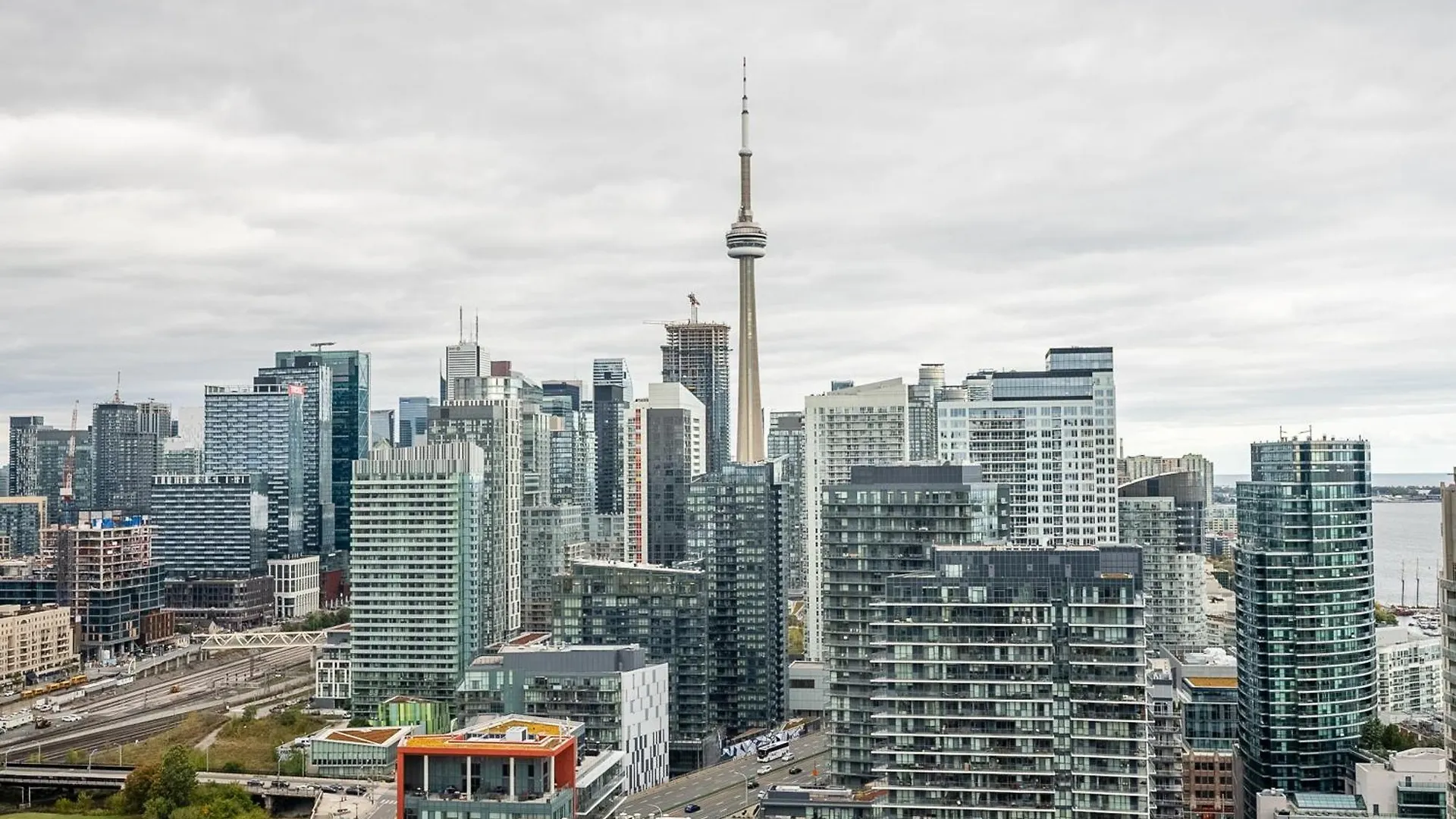 Rivetstays - The Neptune Toronto Canada